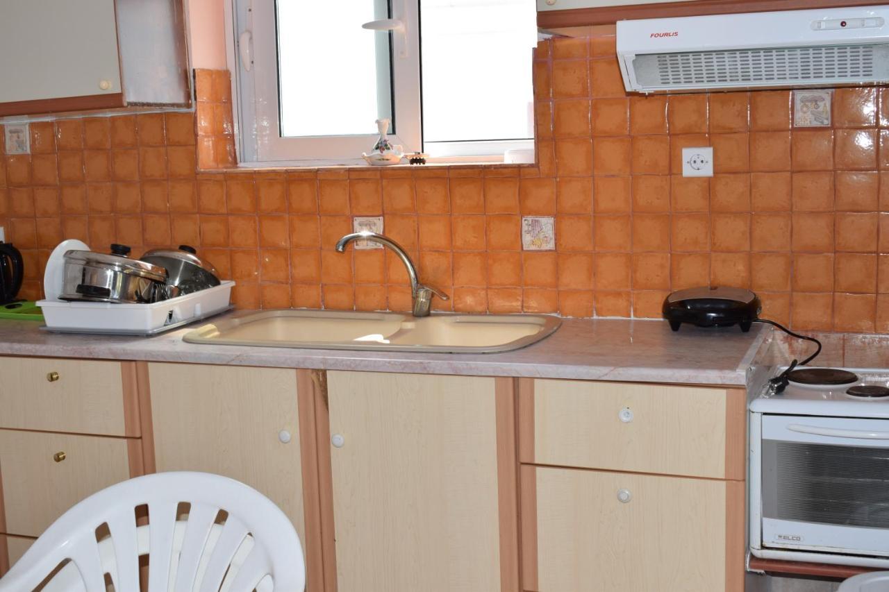 Red Sun Apartments Amoudi Ngoại thất bức ảnh
