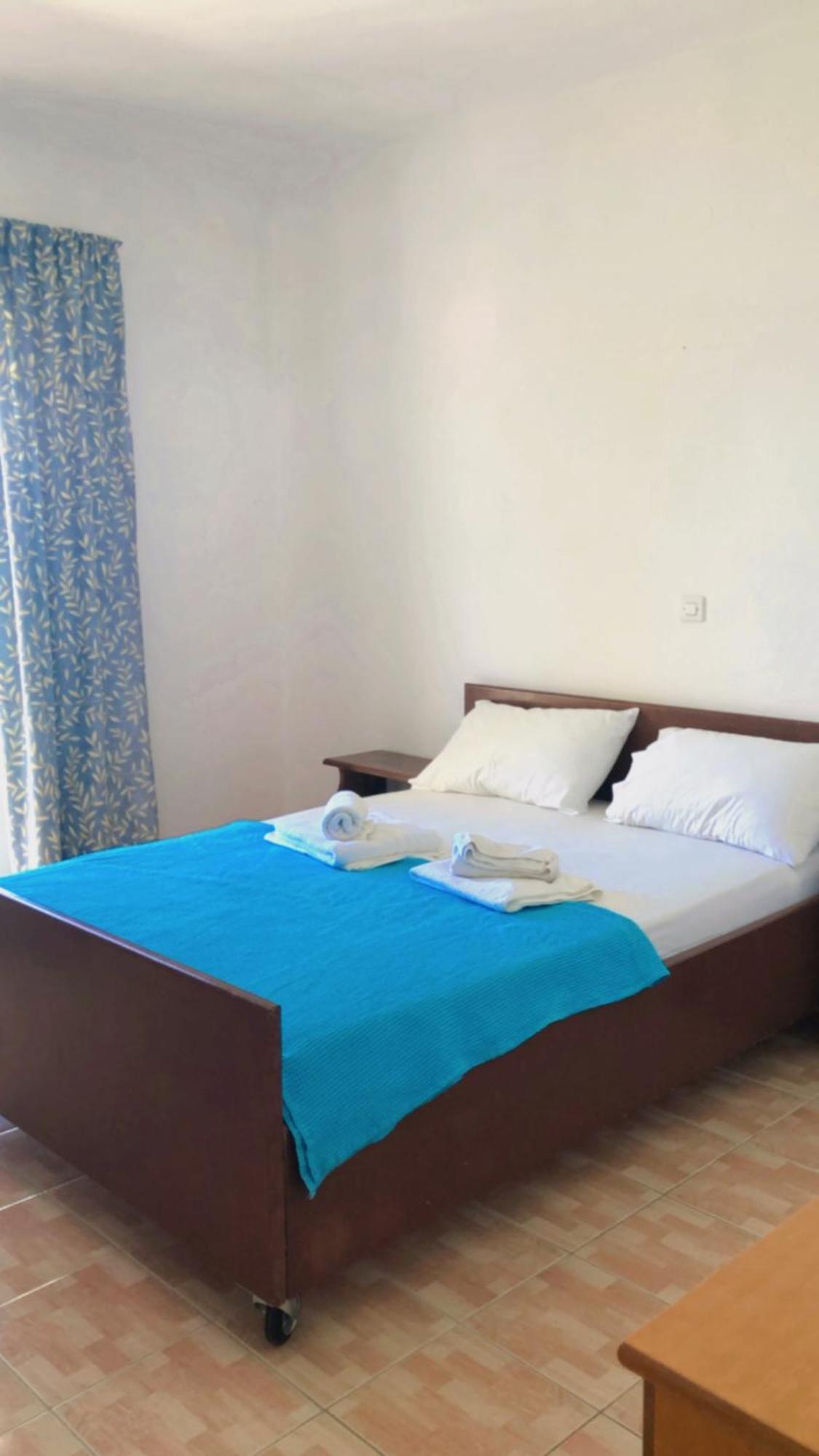 Red Sun Apartments Amoudi Ngoại thất bức ảnh